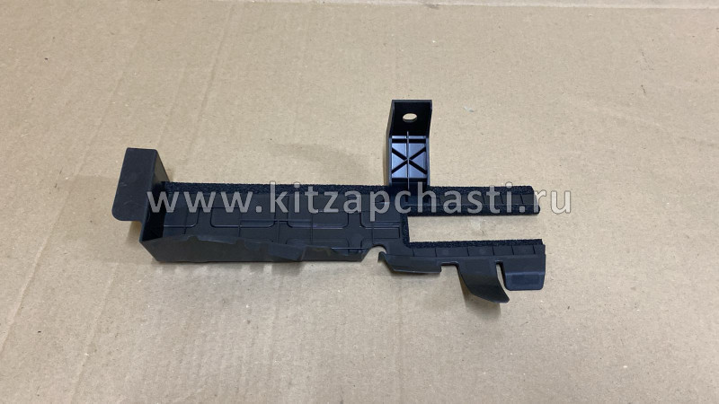 Накладка левая передней панели Changan CS35 Plus NEW S111F271307-0203